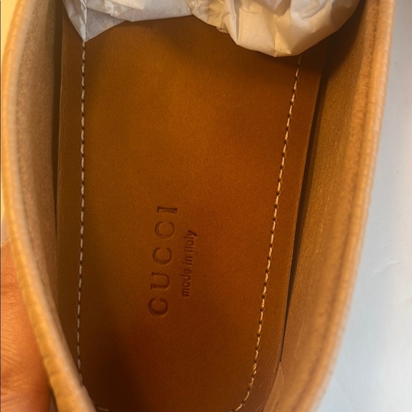 NWT Gucci Women’s Tan Leather Loafer Drivers Horsebit Detail Sz 40 Fall Weather - Picture 7 of 10